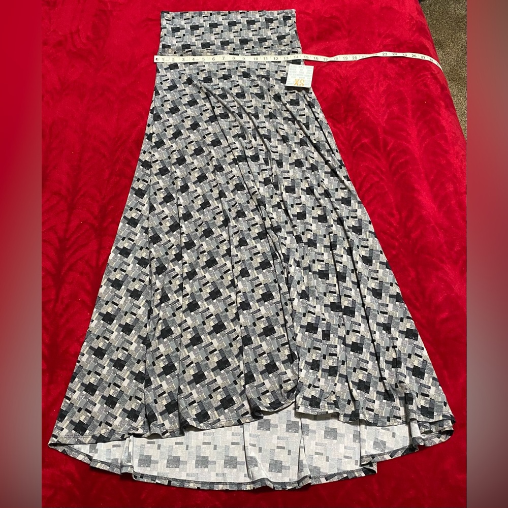 CLOSET CLEAR OUT ALL LULAROE MAKE AN OFFER BUNDLE NWT XS HIGH WAIST SUPER SOFT - Picture 3 of 11